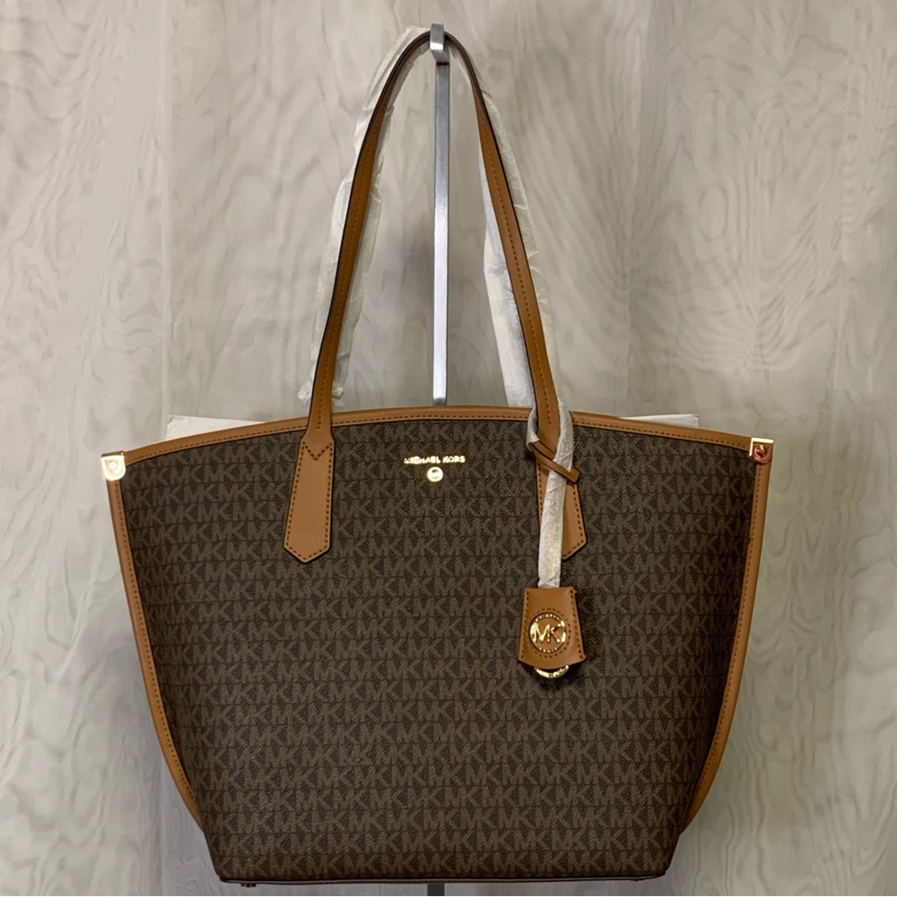 Michael KORS - Jane Large Tote / flared silhouette- brown/ acorn NWT